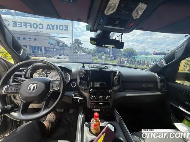 Dodge Ram Pick Up 2017 5.7 автомат (гидро), миниатюра 7 Dodge Ram Pick Up 2017 5.7 автомат (гидро), миниатюра 7