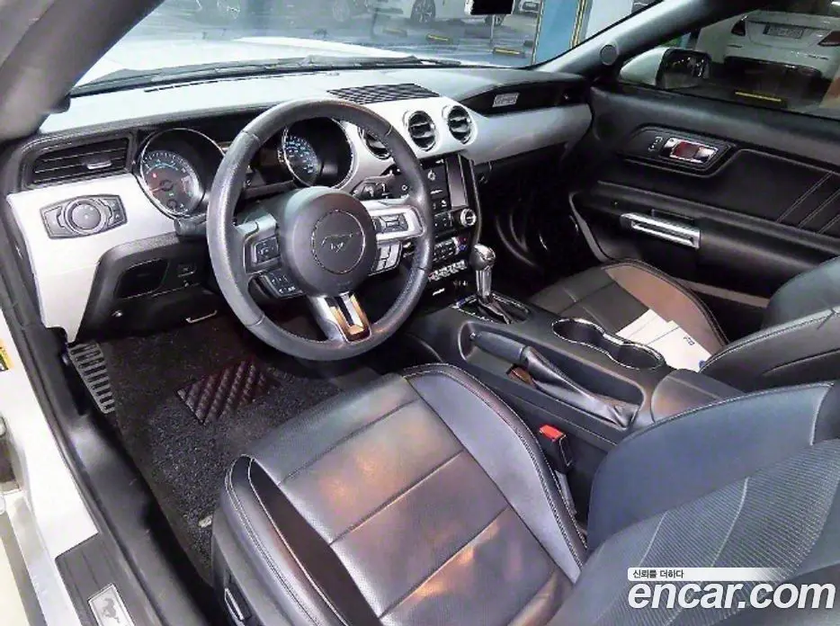 Ford Mustang 2017 5.0 автомат (гидро), фото 13 Ford Mustang 2017 5.0 автомат (гидро), фото 13