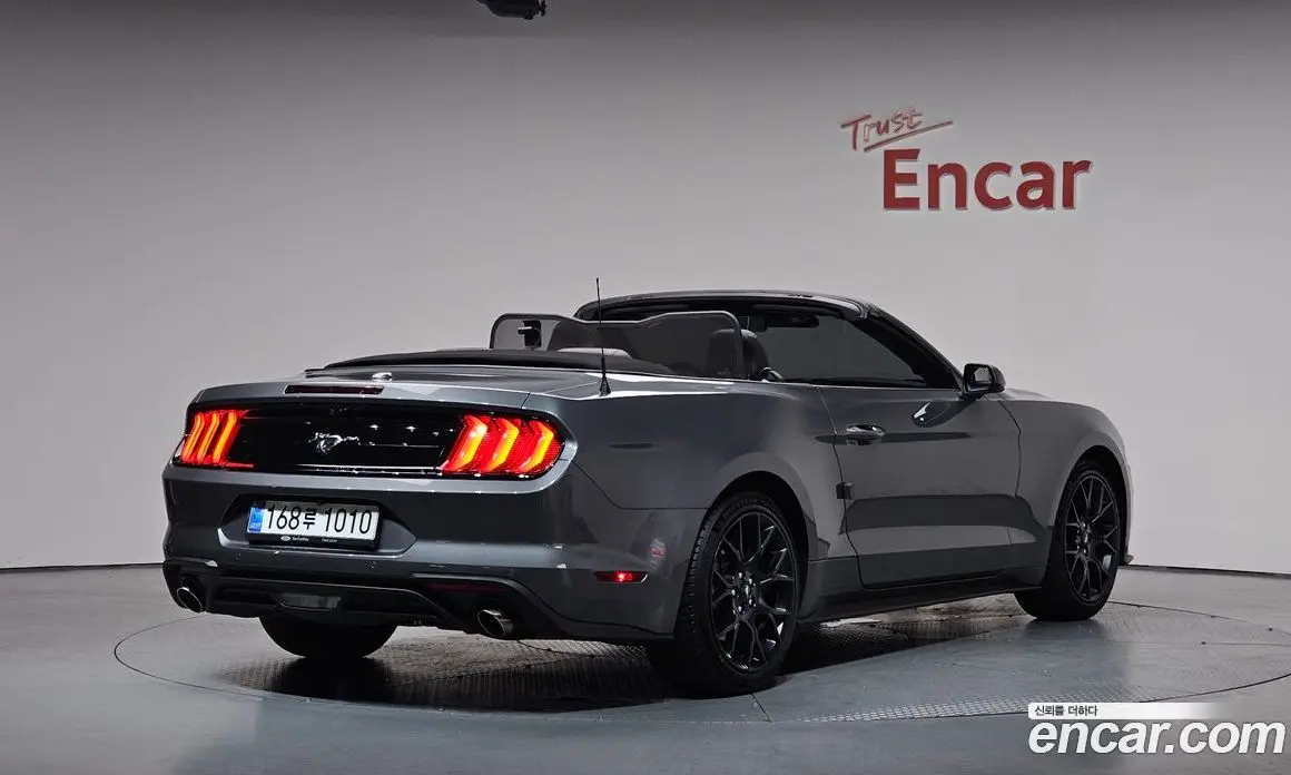 Ford Mustang 2023 2.3 автомат (гидро), фото 2 Ford Mustang 2023 2.3 автомат (гидро), фото 2