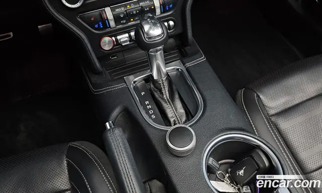Ford Mustang 2023 2.3 автомат (гидро), миниатюра 12