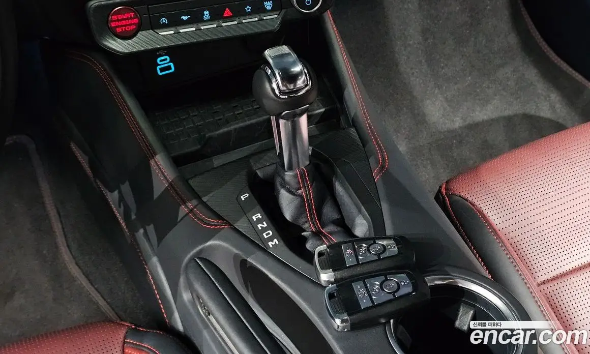 Ford Mustang 2024 2.3 автомат (гидро), фото 11