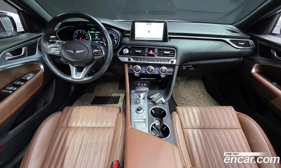 Genesis G70 2018 2.0 автомат (гидро), фото 10 Genesis G70 2018 2.0 автомат (гидро), фото 10