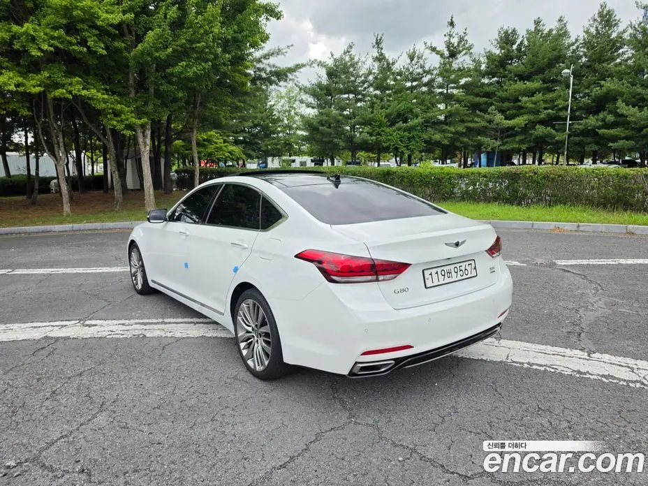 Genesis G80 2017 3.3 автомат (гидро), фото 6 Genesis G80 2017 3.3 автомат (гидро), фото 6