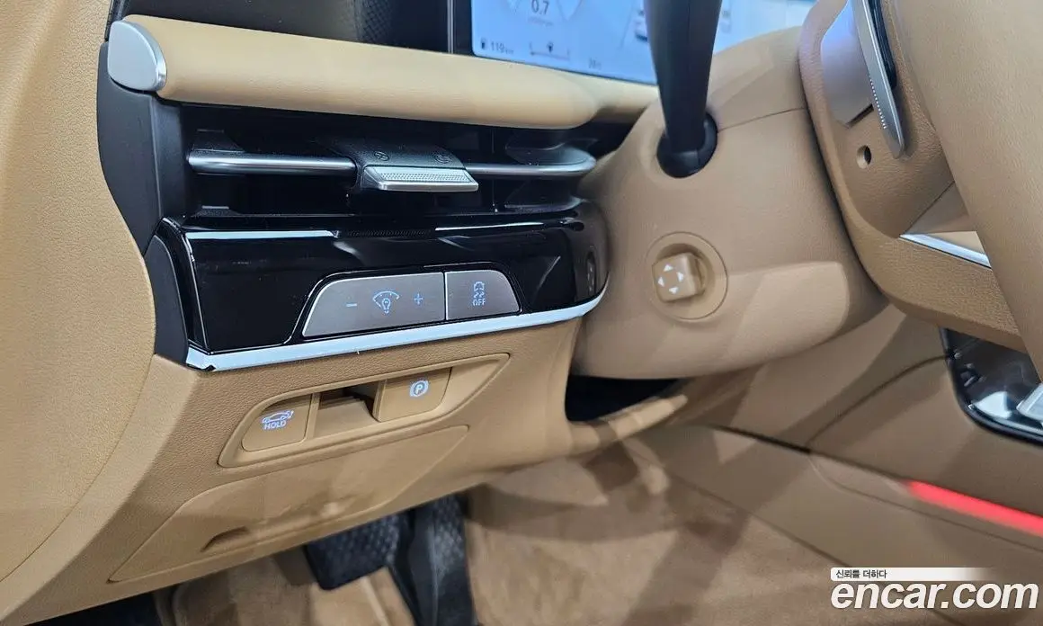 Genesis G80 2024 2.5 автомат (гидро), фото 28 Genesis G80 2024 2.5 автомат (гидро), фото 28