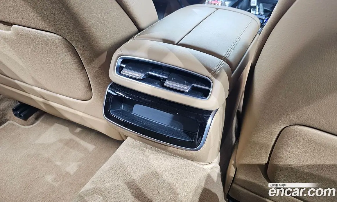 Genesis G80 2024 2.5 автомат (гидро), фото 34 Genesis G80 2024 2.5 автомат (гидро), фото 34
