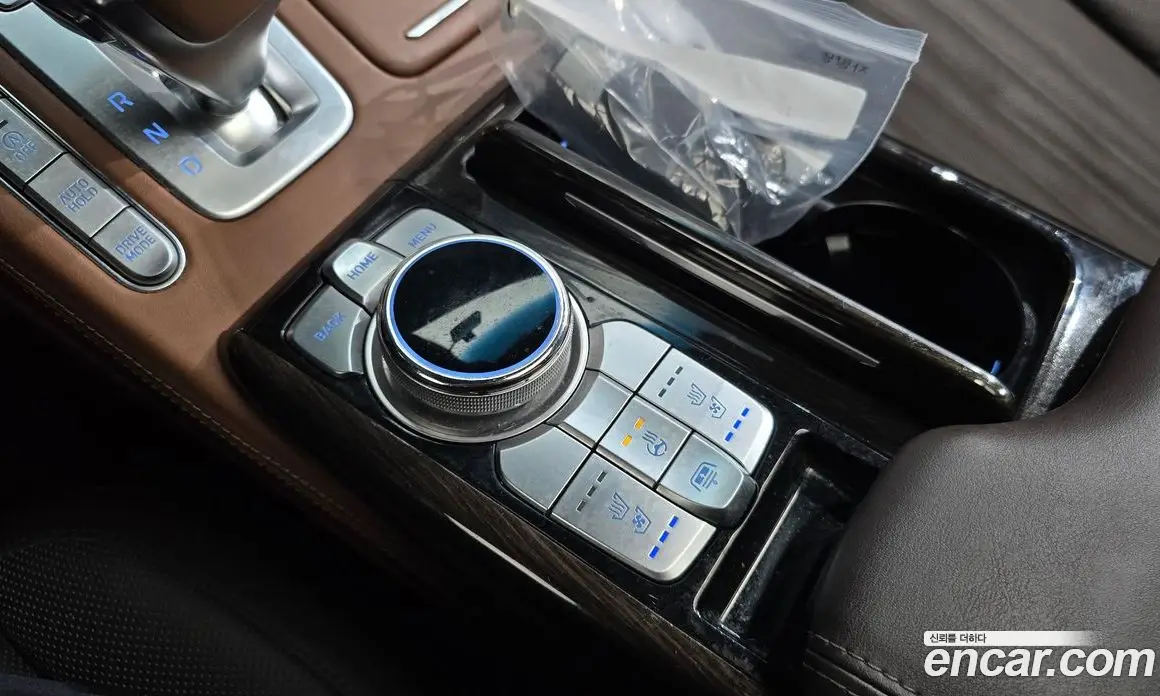 Genesis G90 2019 3.8 автомат (гидро), фото 26 Genesis G90 2019 3.8 автомат (гидро), фото 26