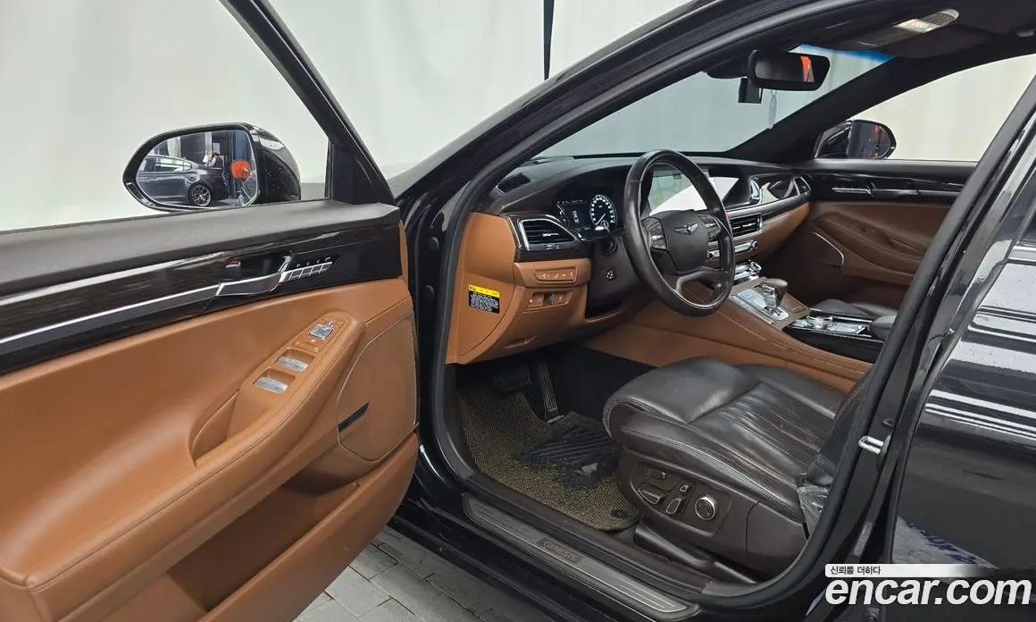 Genesis G90 2019 3.3 автомат (гидро), фото 13 Genesis G90 2019 3.3 автомат (гидро), фото 13