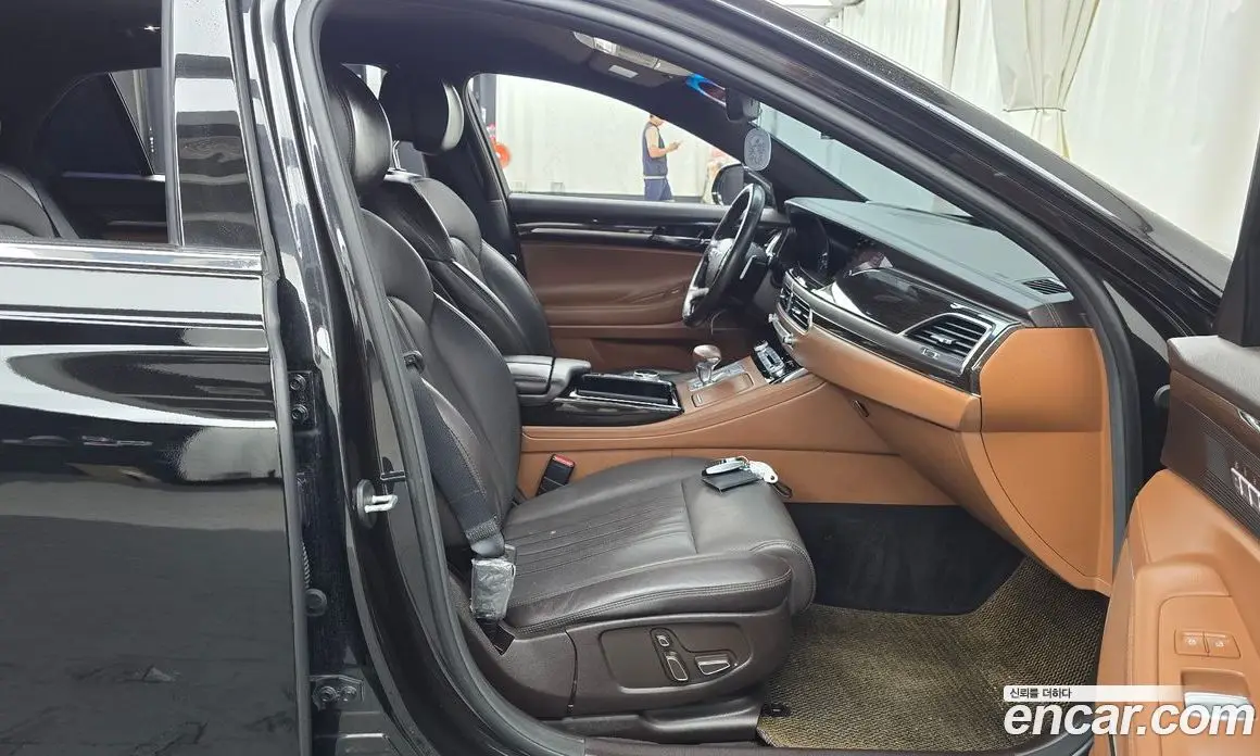 Genesis G90 2019 3.3 автомат (гидро), фото 16 Genesis G90 2019 3.3 автомат (гидро), фото 16