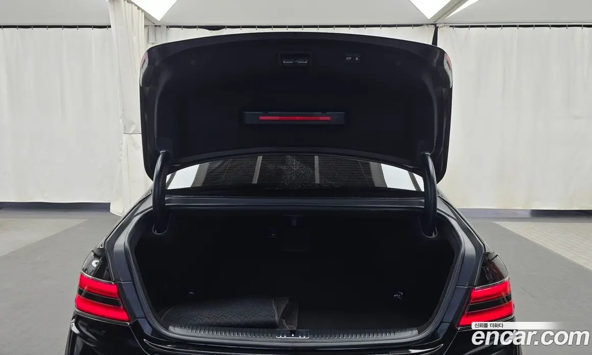 Genesis G90 2019 3.3 автомат (гидро), фото 26 Genesis G90 2019 3.3 автомат (гидро), фото 26