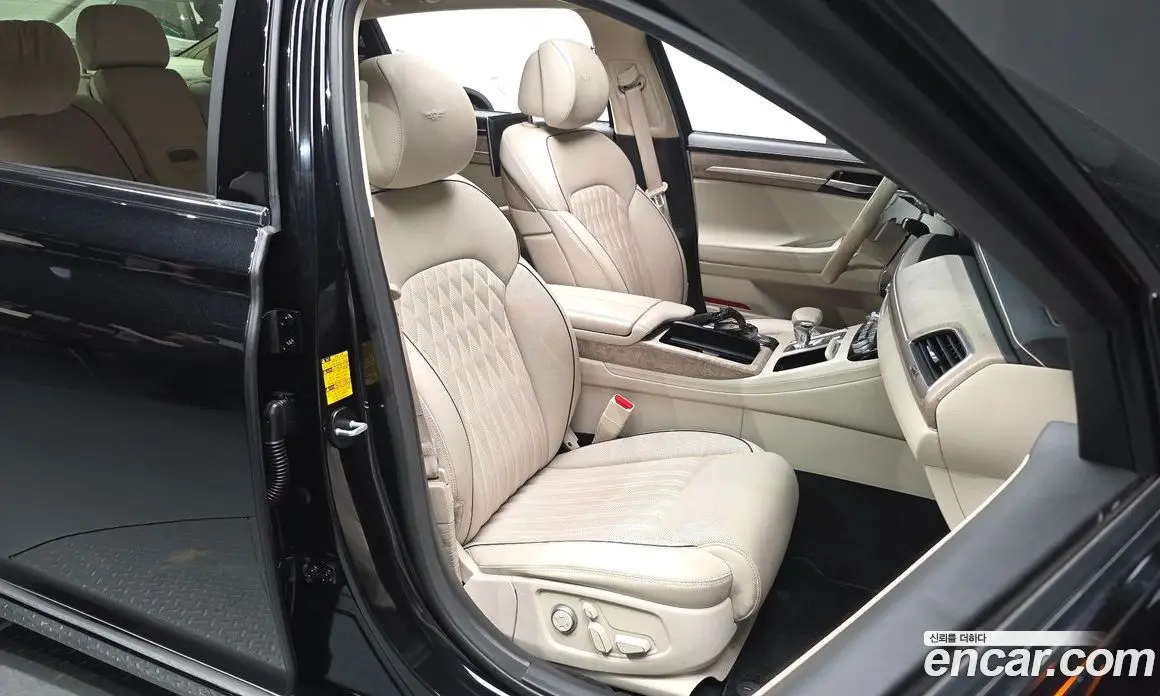 Genesis G90 2020 5.0 автомат (гидро), фото 16 Genesis G90 2020 5.0 автомат (гидро), фото 16