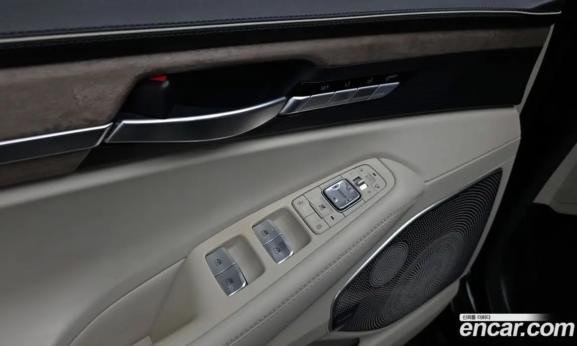 Genesis G90 2020 5.0 автомат (гидро), фото 30 Genesis G90 2020 5.0 автомат (гидро), фото 30