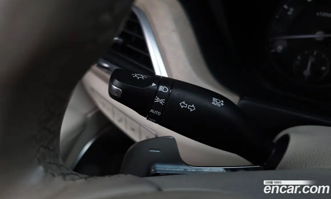 Genesis G90 2020 5.0 автомат (гидро), фото 37 Genesis G90 2020 5.0 автомат (гидро), фото 37