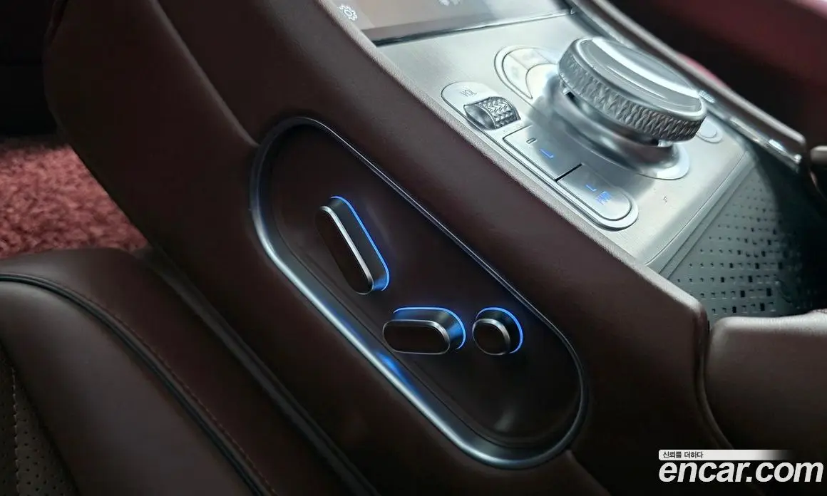 Genesis G90 2022 3.5 автомат (гидро), фото 32 Genesis G90 2022 3.5 автомат (гидро), фото 32