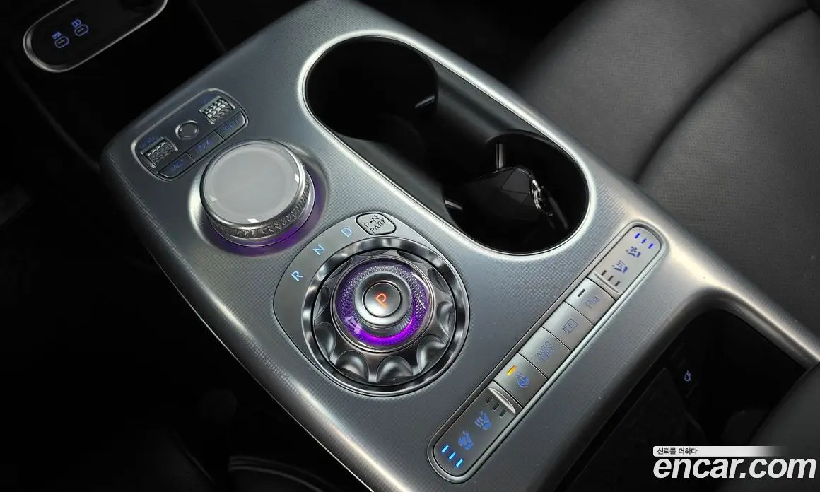 Genesis GV60 2022 0.1 автомат (гидро), фото 12 Genesis GV60 2022 0.1 автомат (гидро), фото 12