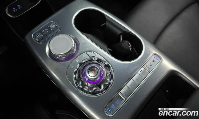 Genesis GV60 2022 0.1 автомат (гидро), миниатюра 12