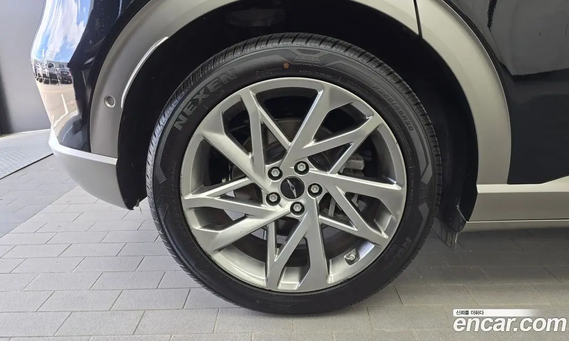Genesis GV60 2022 0.1 автомат (гидро), фото 5 Genesis GV60 2022 0.1 автомат (гидро), фото 5