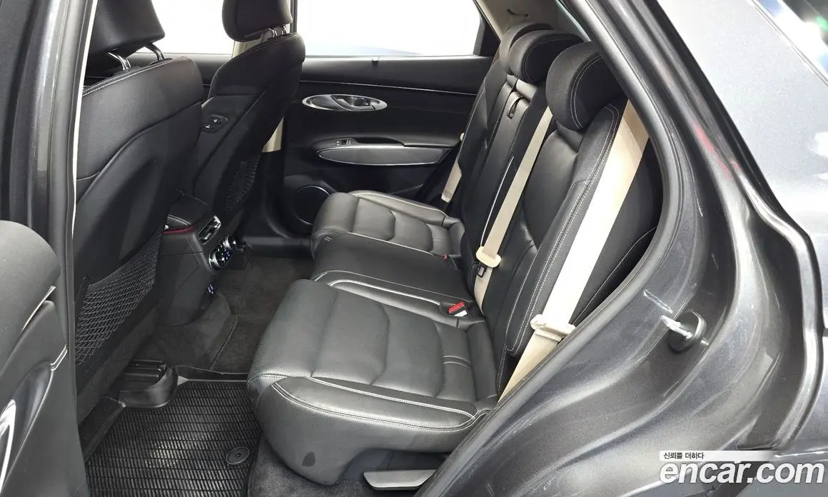 Genesis GV70 2022 0.1 автомат (гидро), фото 17 Genesis GV70 2022 0.1 автомат (гидро), фото 17