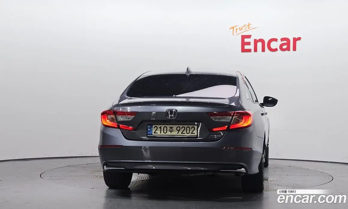 Honda Accord 2021 2.0 автомат (гидро), фото 4 Honda Accord 2021 2.0 автомат (гидро), фото 4