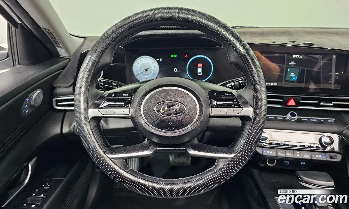 Hyundai Avante 2022 1.6 автомат (гидро), фото 19