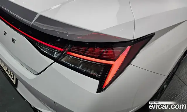 Hyundai Avante 2022 1.6 автомат (гидро), миниатюра 9