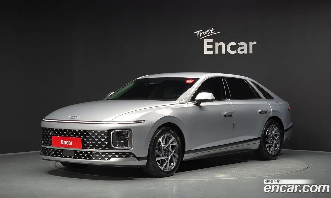Hyundai Grandeur 2023 2.5 автомат (гидро), фото 1 Hyundai Grandeur 2023 2.5 автомат (гидро), фото 1