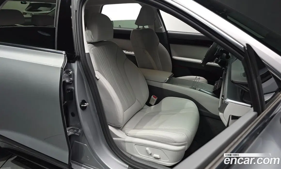 Hyundai Grandeur 2023 2.5 автомат (гидро), фото 16 Hyundai Grandeur 2023 2.5 автомат (гидро), фото 16