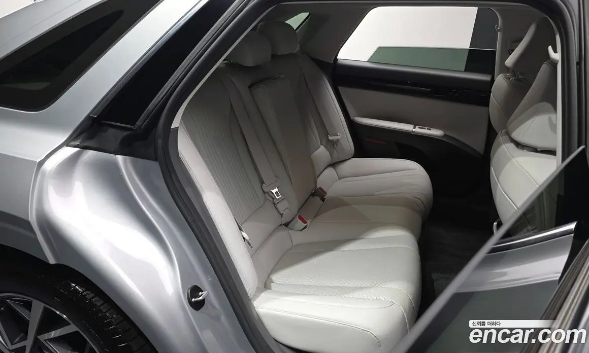 Hyundai Grandeur 2023 2.5 автомат (гидро), фото 18 Hyundai Grandeur 2023 2.5 автомат (гидро), фото 18