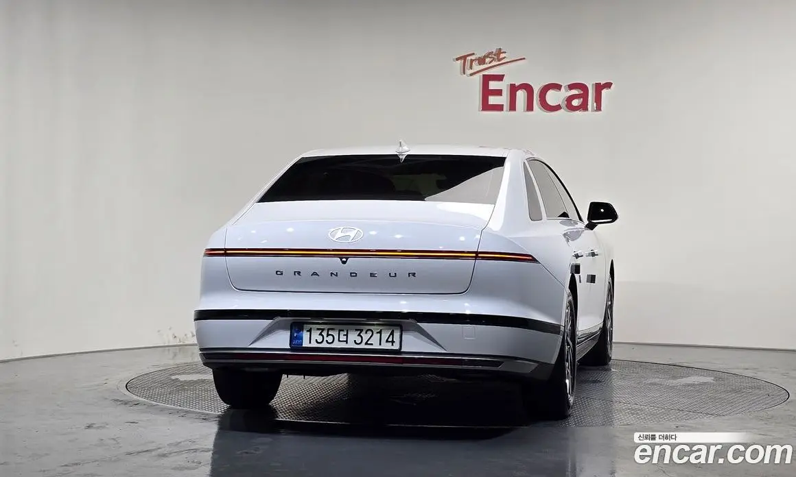 Hyundai Grandeur 2023 1.6 автомат (гидро), фото 3 Hyundai Grandeur 2023 1.6 автомат (гидро), фото 3