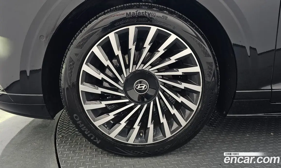 Hyundai Grandeur 2024 1.6 автомат (гидро), фото 5 Hyundai Grandeur 2024 1.6 автомат (гидро), фото 5