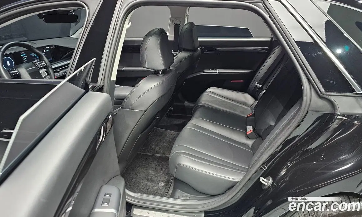 Hyundai Grandeur 2025 1.6 автомат (гидро), фото 15 Hyundai Grandeur 2025 1.6 автомат (гидро), фото 15