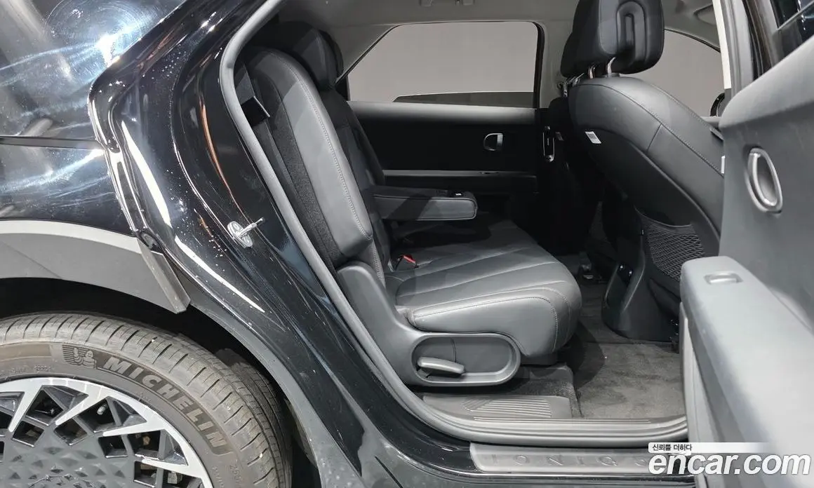 Hyundai Ioniq 5 2023 0.1 автомат (гидро), фото 17 Hyundai Ioniq 5 2023 0.1 автомат (гидро), фото 17