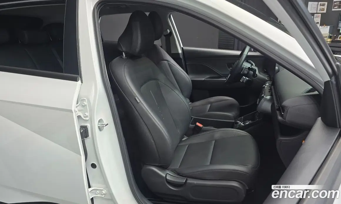 Hyundai Kona 2023 1.6 автомат (гидро), фото 12 Hyundai Kona 2023 1.6 автомат (гидро), фото 12