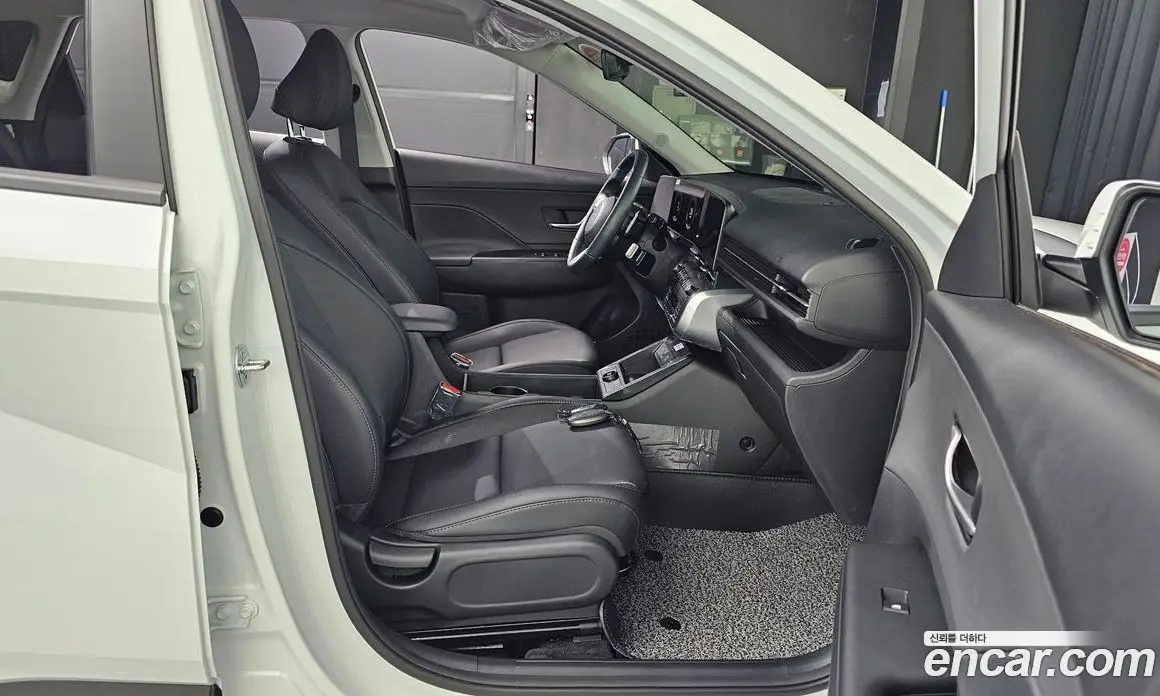 Hyundai Kona 2024 1.6 автомат (гидро), фото 12 Hyundai Kona 2024 1.6 автомат (гидро), фото 12