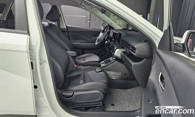 Hyundai Kona 2024 1.6 автомат (гидро), миниатюра 12