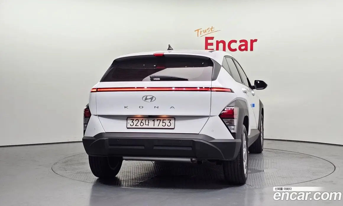 Hyundai Kona 2024 1.6 автомат (гидро), фото 4 Hyundai Kona 2024 1.6 автомат (гидро), фото 4