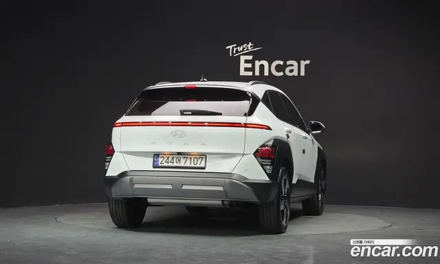 Hyundai Kona 2024 1.6 автомат (гидро), миниатюра 4 Hyundai Kona 2024 1.6 автомат (гидро), миниатюра 4