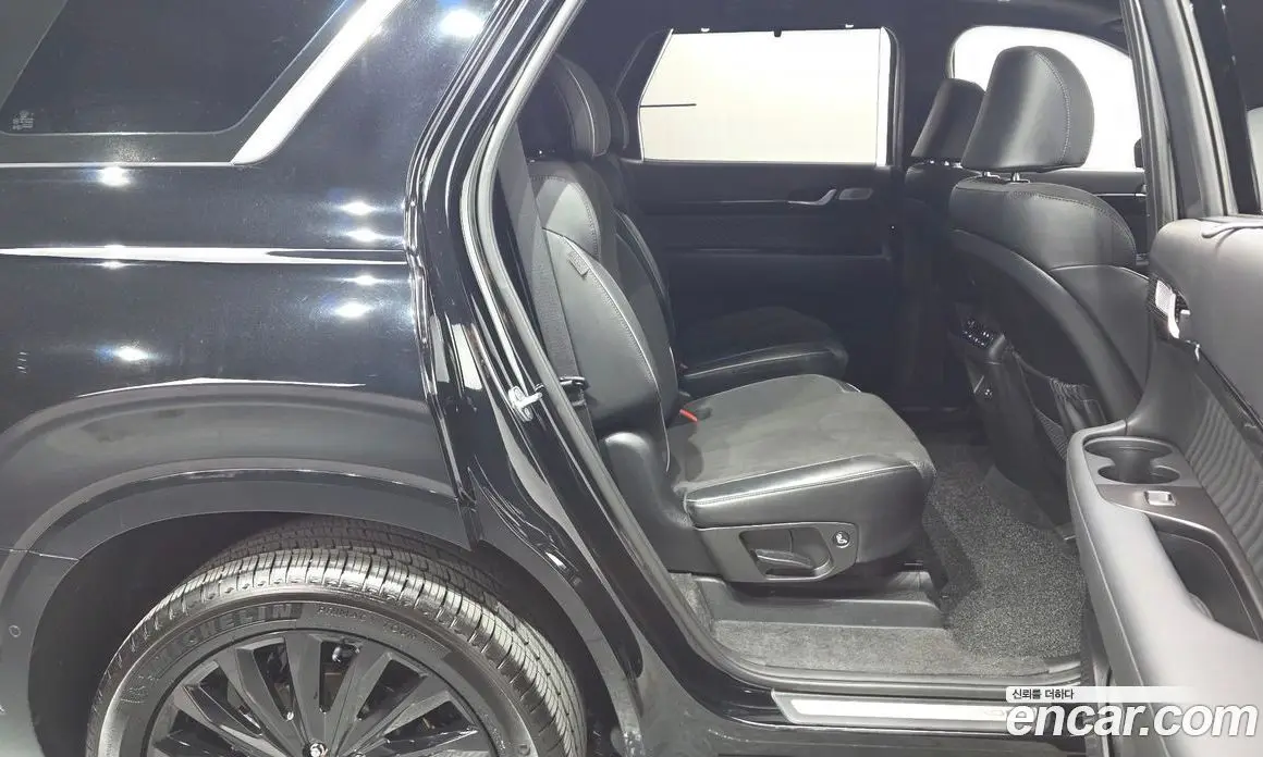 Hyundai Palisade 2023 3.8 автомат (гидро), фото 17 Hyundai Palisade 2023 3.8 автомат (гидро), фото 17