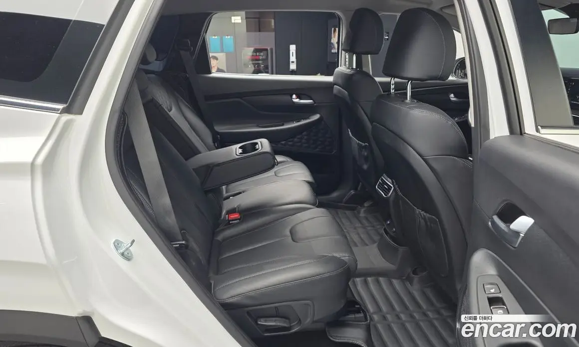Hyundai Santa Fe 2023 2.5 автомат (гидро), фото 15 Hyundai Santa Fe 2023 2.5 автомат (гидро), фото 15