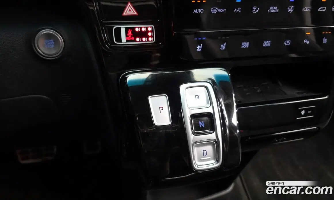 Hyundai Staria 2021 3.5 автомат (гидро), фото 12 Hyundai Staria 2021 3.5 автомат (гидро), фото 12
