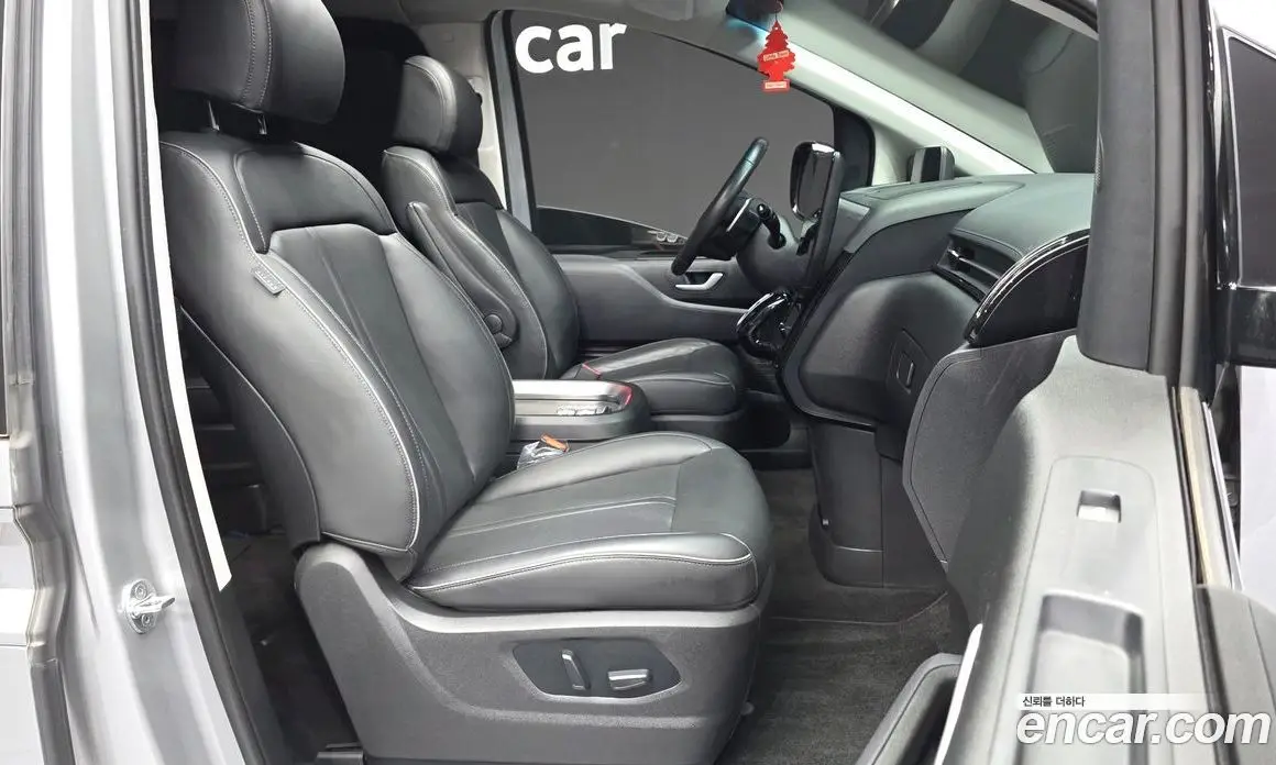 Hyundai Staria 2021 3.5 автомат (гидро), фото 17 Hyundai Staria 2021 3.5 автомат (гидро), фото 17