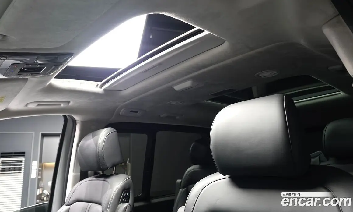 Hyundai Staria 2021 3.5 автомат (гидро), фото 24 Hyundai Staria 2021 3.5 автомат (гидро), фото 24