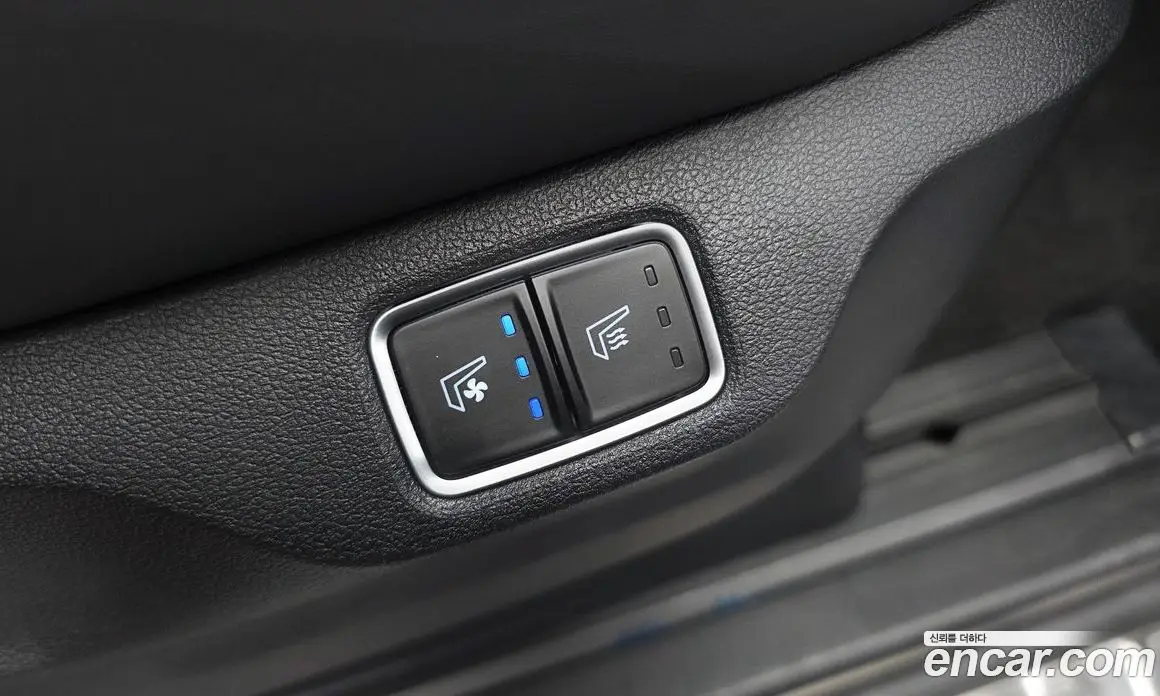Hyundai Staria 2021 3.5 автомат (гидро), фото 25 Hyundai Staria 2021 3.5 автомат (гидро), фото 25