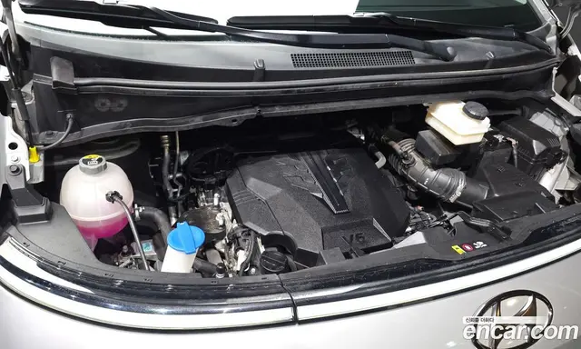 Hyundai Staria 2021 3.5 автомат (гидро), миниатюра 6 Hyundai Staria 2021 3.5 автомат (гидро), миниатюра 6
