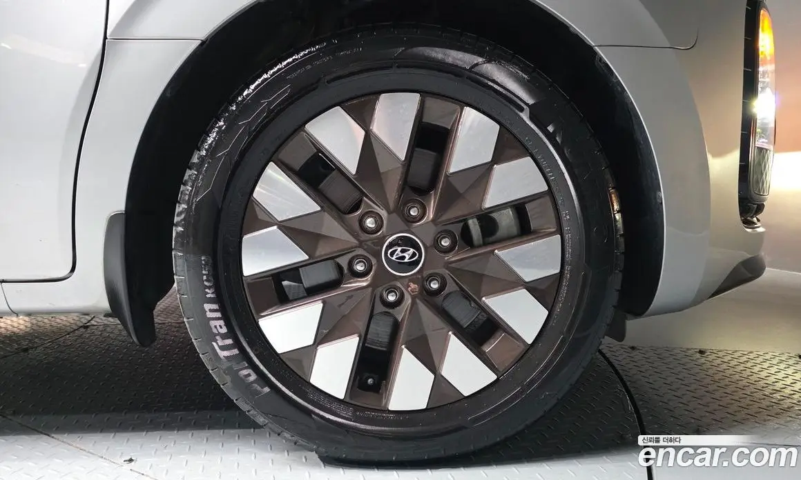 Hyundai Staria 2021 3.5 автомат (гидро), фото 7 Hyundai Staria 2021 3.5 автомат (гидро), фото 7