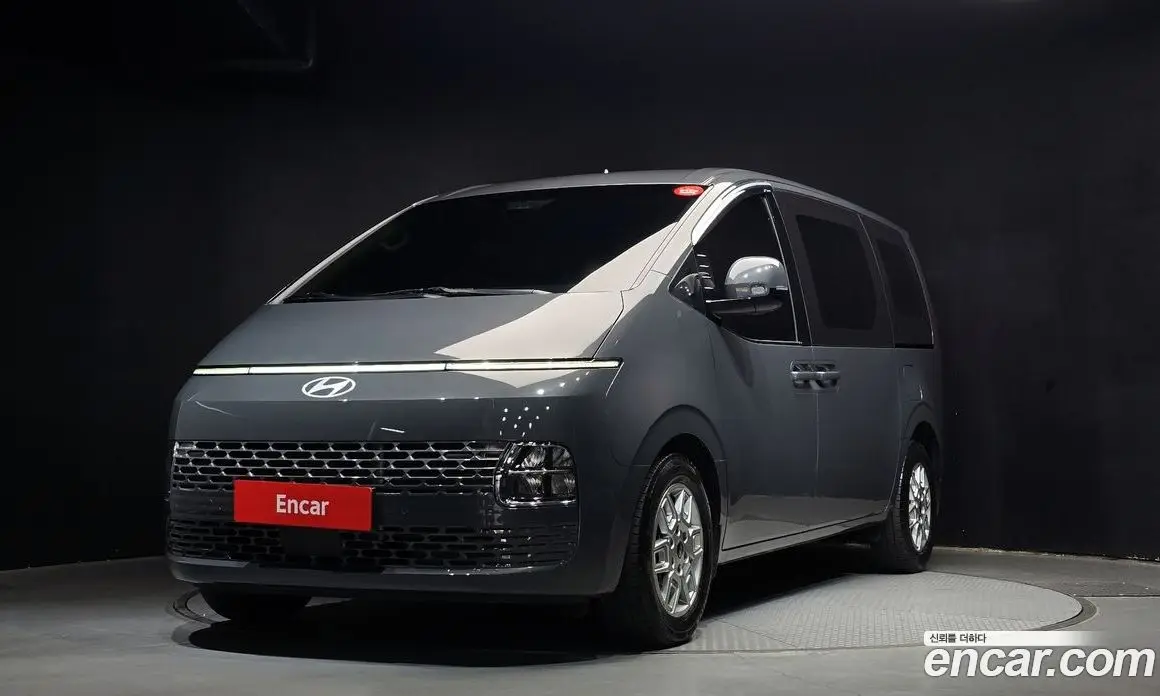 Hyundai Staria 2025 2.2 автомат (гидро), фото 1 Hyundai Staria 2025 2.2 автомат (гидро), фото 1