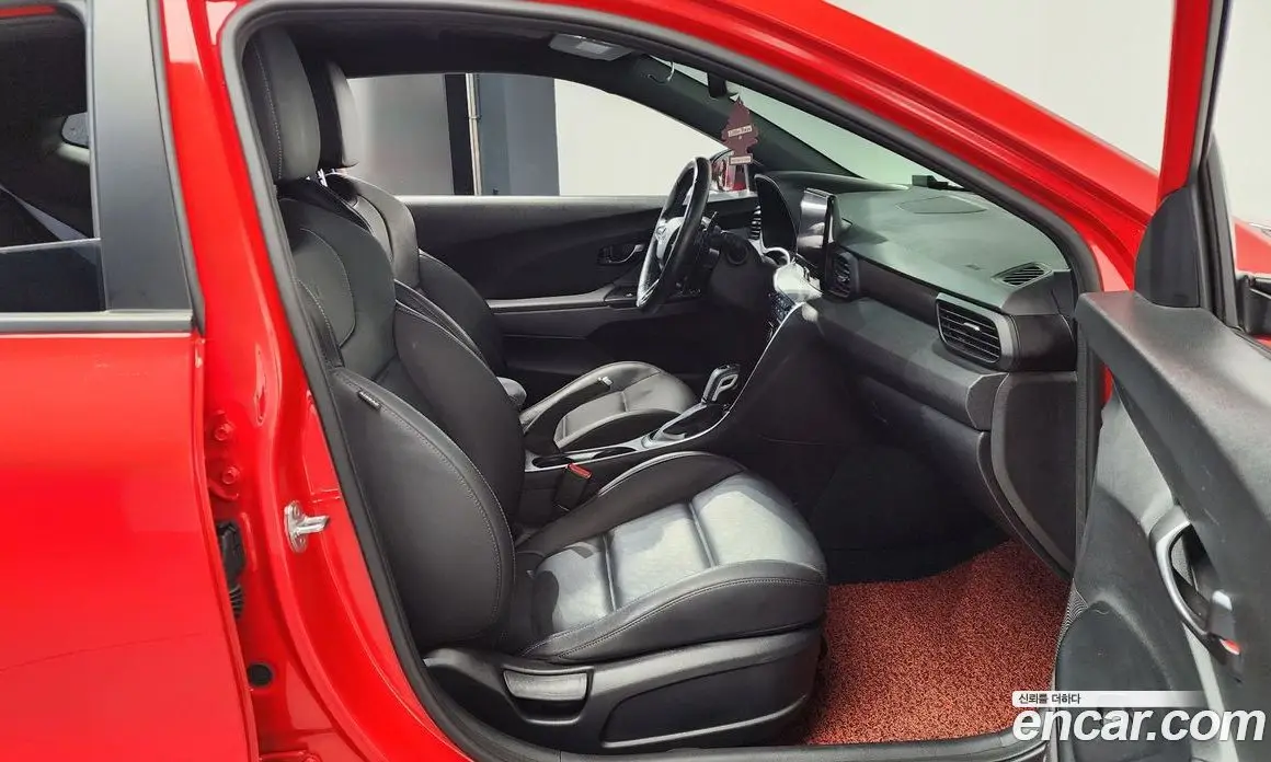 Hyundai Veloster 2020 2.0 автомат (гидро), фото 15 Hyundai Veloster 2020 2.0 автомат (гидро), фото 15