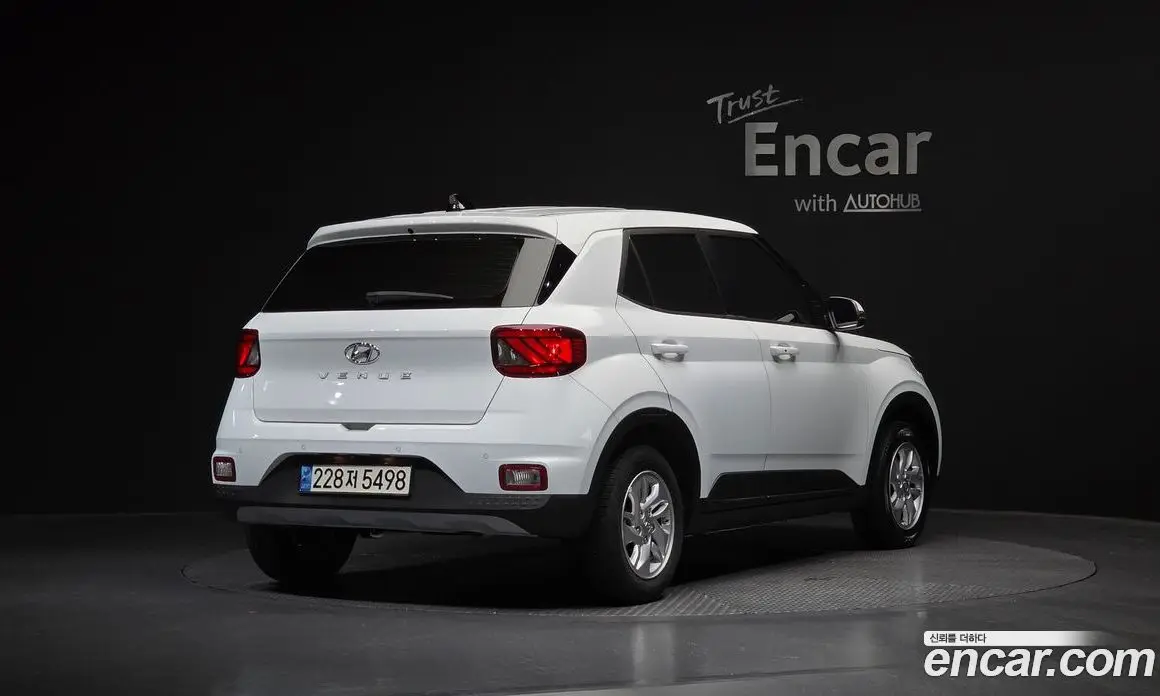 Hyundai Venue 2023 1.6 автомат (гидро), фото 2 Hyundai Venue 2023 1.6 автомат (гидро), фото 2