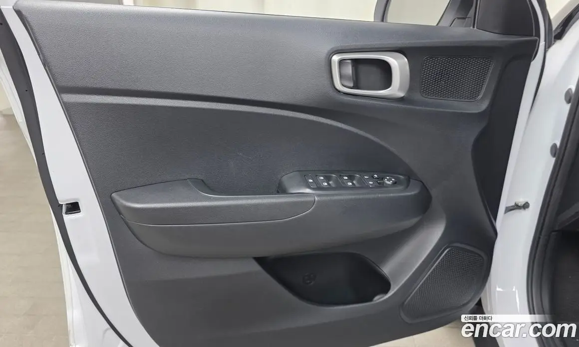 Hyundai Venue 2023 1.6 автомат (гидро), фото 14 Hyundai Venue 2023 1.6 автомат (гидро), фото 14