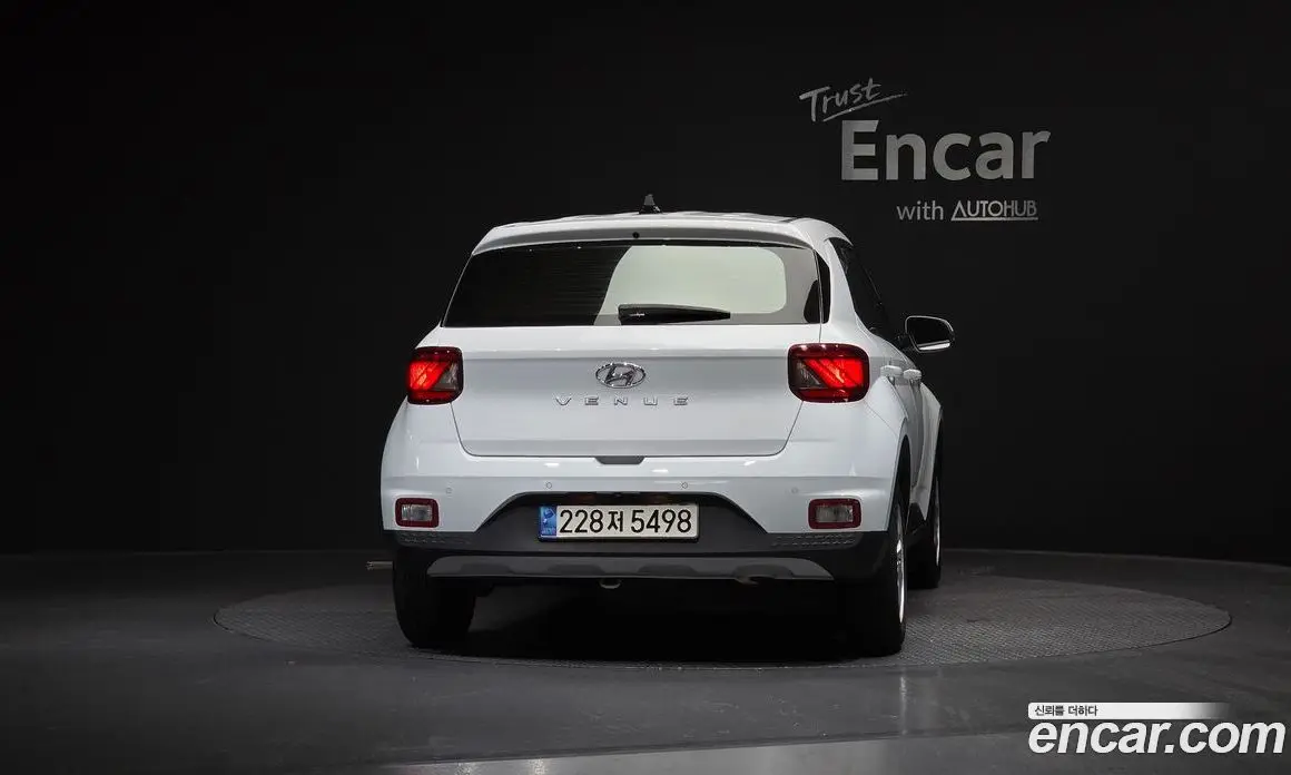 Hyundai Venue 2023 1.6 автомат (гидро), фото 4 Hyundai Venue 2023 1.6 автомат (гидро), фото 4