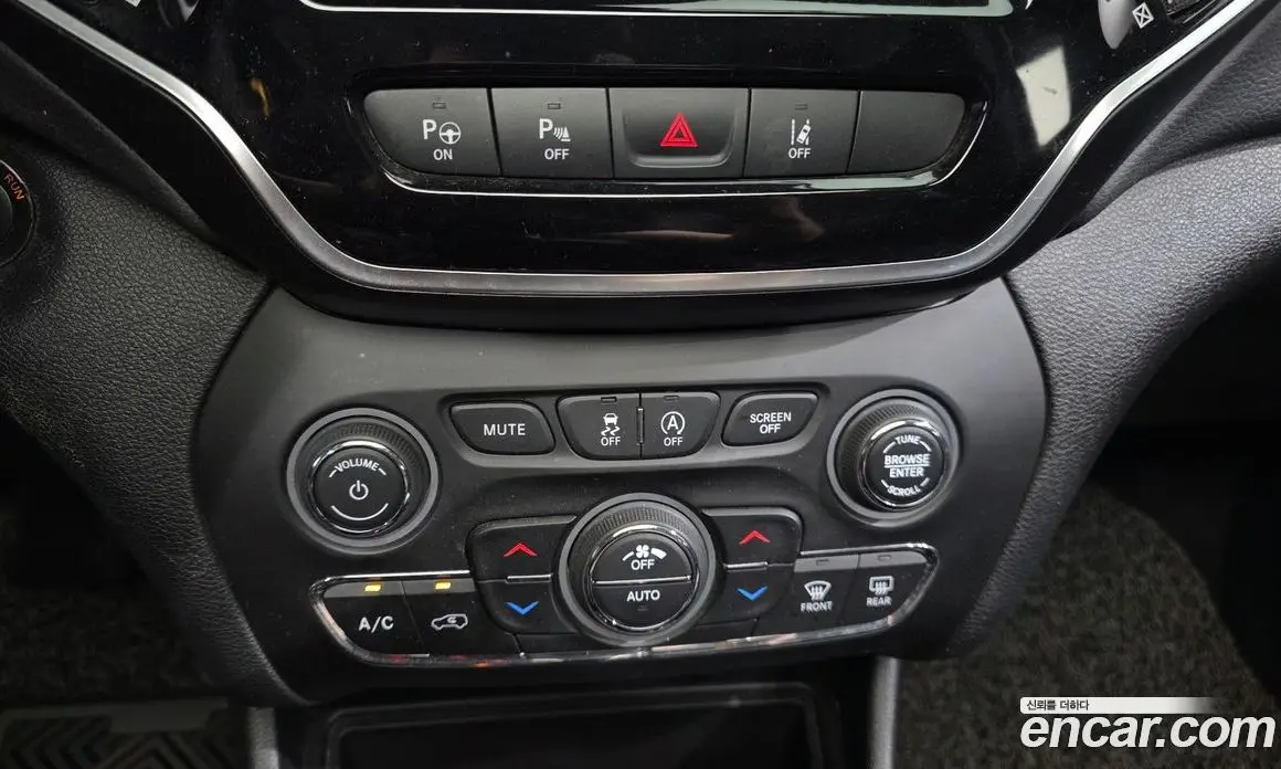 Jeep Cherokee 2021 2.4 автомат (гидро), фото 32 Jeep Cherokee 2021 2.4 автомат (гидро), фото 32